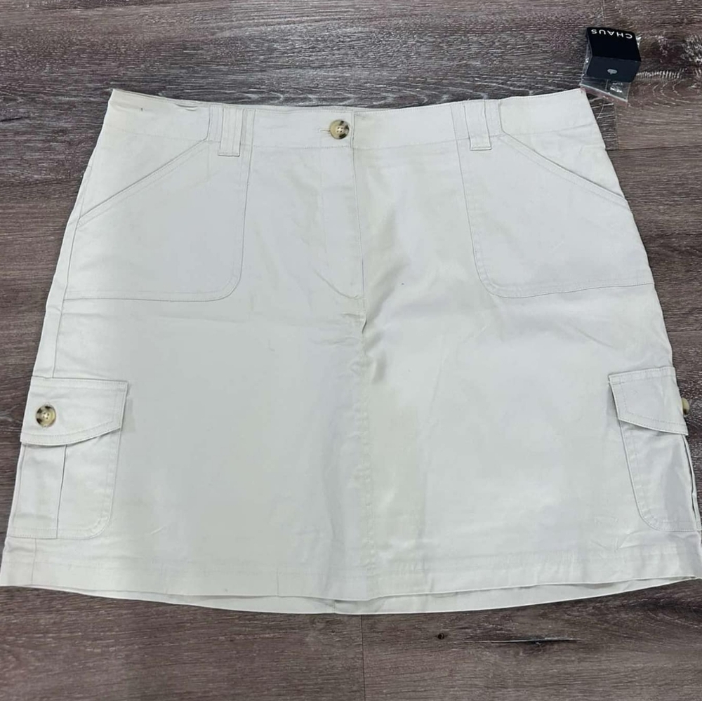 Chaus Khaki Cargo Skirt‎ NWT